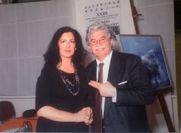 Graziella Gagliardi premiata da Antonio Razzi