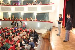 Polizia lezione bullismo tagliacozzo teatro Talia (3)