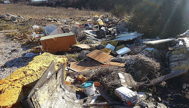 Discarica abusiva periferia di Avezzano