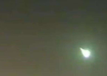 Meteorite bolide avvistato in Italia (Foto Agi)