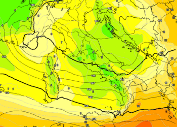 Ingresso delle correnti da nord-ovest, nella notte tra Lunedì 21 e Martedì 22, i valori scenderanno fin sui 4°c, con la possibilità di qualche nevicata oltre i 1700m