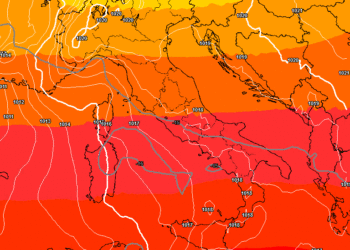 Nel modello GFS previsto per Domenica 23 Ottobre, si notano i geopotenziali in aumento un pò ovunque sul territorio Italiano con valori sui 580 / 584 DAM sulla Marsica, quindi bel tempo a parte della nuvolosità alta e stratificata, ma clima gradevole.