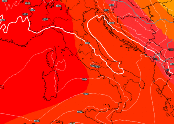 A 500 hpa, il modello GFS vede per Domenica 30 Ottobre al mattino, un area di alta pressione con geopotenziali del valore DAM 576 / 580. Quindi bel tempo anche se la possibilità di nebbie mattutine nel Fucino non sarà da escludere