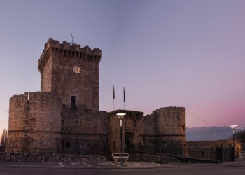 Castello di Ortucchio - foto di Gaetano Marcanio