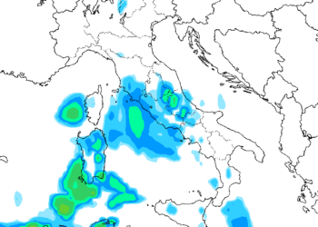 La situazione prevista da GFS per le ore centrali della giornata di Domenica 14 Aprile. Ci saranno delle possibilità di precipitazioni a carattere di rovescio, in un contesto molto mite.