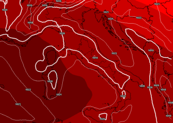 La situazione a 500 hpa sull'Italia nella giornata di Domenica 23. Geopotenziali elevati anche sul territorio Marsicano e pertanto avremo cielo poco nuvoloso e temperature in leggero aumento.
