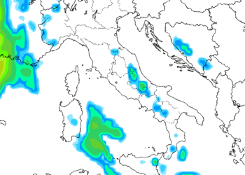 La situazione delle precipitazioni nel pomeriggio di Domenica. Sui settori della Marsica saranno possibili dei fenomeni, specie ad est e verso il Parco nazionale d'Abruzzo.