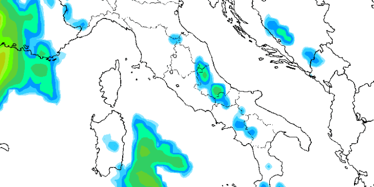 La situazione delle precipitazioni nel pomeriggio di Domenica. Sui settori della Marsica saranno possibili dei fenomeni, specie ad est e verso il Parco nazionale d'Abruzzo.