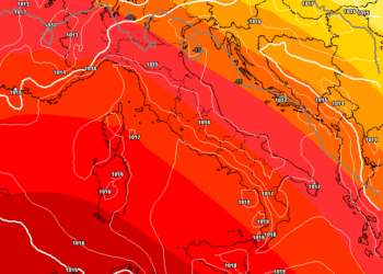 La possibile situazione a 500 hpa prevista per Martedì 5 Maggio, in cui si vede un Italia con geopotenziali in aumento, anche sulla Marsica.