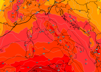 La situazione ad 850hpa prevista da GFS per le ore del pomeriggio di Domenica 16. Condizioni di tempo soleggiato e clima estivo.