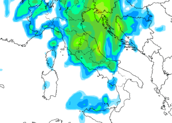 La situazione prevista da GFS per Lunedì 31 alle 20:00. Piogge moderate che saranno presenti già dal tardo mattino.