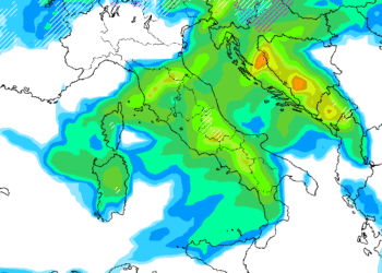 Ci spingiamo a 102 h guardando le ultime emissioni di GFS, dopo già delle diffuse precipitazioni, nella giornata di Mercoledì, potranno essere presenti dei fenomeni anche forti come si vede appunto dalla mappa in questione.