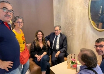 Comitato commercianti centro città (foto scattata prima del Dpcm)