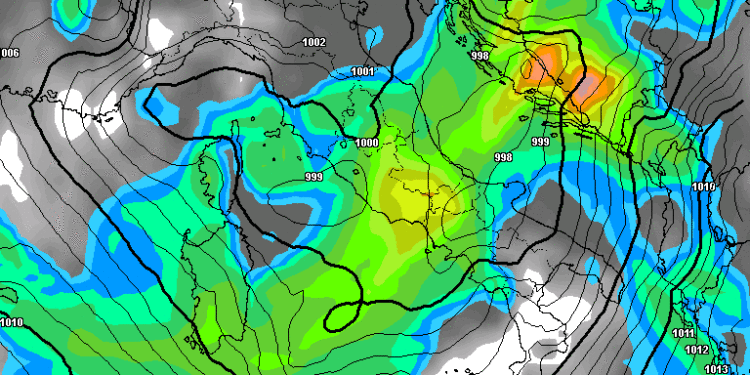 La possibile situazione delle precipitazioni per la mattina di Giovedì 9 Dicembre. Piogge anche forti su tutta la Marsica con quota neve fin sui 1000 m ed anche più in basso.