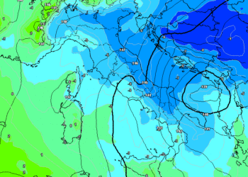 La situazione ad 850 hpa prevista dal modello americano GFS alle ore 13:00 di Martedì 8. Possibilità di cielo nuvoloso con nevicate specie sulla Marsica orientale