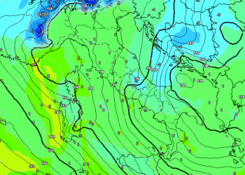 La situazione secondo GFS ad 850 hpa prevista al mattino di Martedì 10. Saranno possibili nel contesto delle nevicate oltre gli 800 m. Tendenza ad un rapido miglioramento.