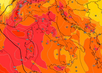 La situazione secondo GFS ad 850 hpa per le ore 14:00 di Martedì 27 giugno. Poco nuvoloso salvo qualche addensamento nel pomeriggio. Temperature in aumento.