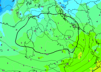 La possibile situazione ad 850 hpa per Martedì 10 alle ore 13:00. Sulla Marsica condizioni di tempo variabile e con la possibilità di qualche debole e veloce fenomeno