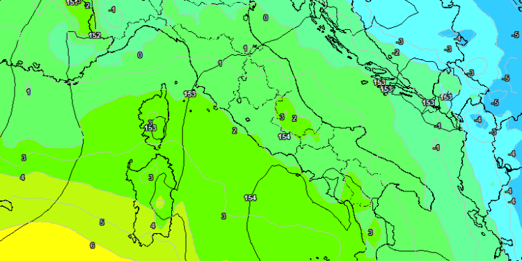 Ad 850 hpa, secondo il modello americano GFS, prevista per le ore 13:00 di Martedì 11 Febbraio. Giornata non del tutto fredda e cielo alquanto nuvoloso con qualche debole fenomeno