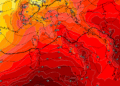 In figura la situazione vista dal modello amenricano GFS a 500 hpa. Sulla Marsica valori fin sui +25°c e quindi a circa 1500 m in libera atmosfera. Nella città di Avezzano si potranno toccare dei valori fin sui +33/+34°c di massima