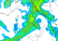 La possibile situazione sotto l'aspetto delle precipitazioni, viste da GFS per le ore 13:00 di Martedì 25 Novembre. Non si escludono fenomeni di forte entità