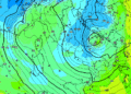 Al momento, il modello americano GFS vede questa situazione per la serata di Giovedì 26 con l'ingresso di fredde correnti da nord est, le quali oltre ad un brusco calo delle temperature, torneranno delle precipitazioni, nevose fino in basso tra il pomeriggio e la serata